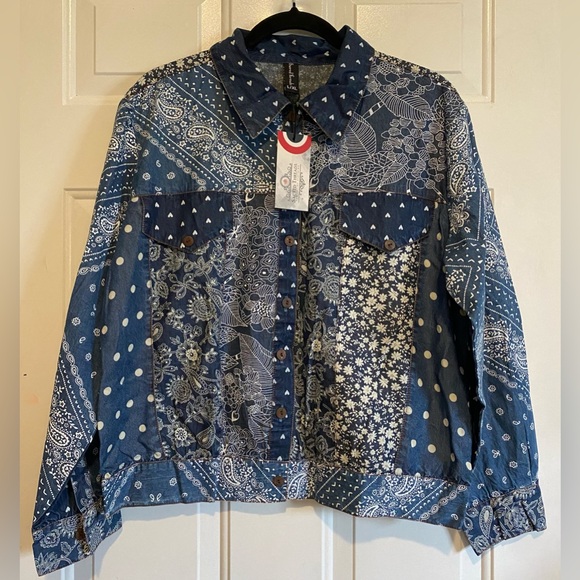 Sacred Threads Patchwork Paisley Floral Long Sleeve Button Up Shirt Sz L/XL NWT - Picture 1 of 6